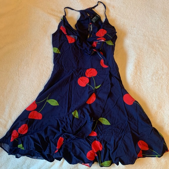 Dark blue cherry forever 21 sundress - Picture 1 of 4